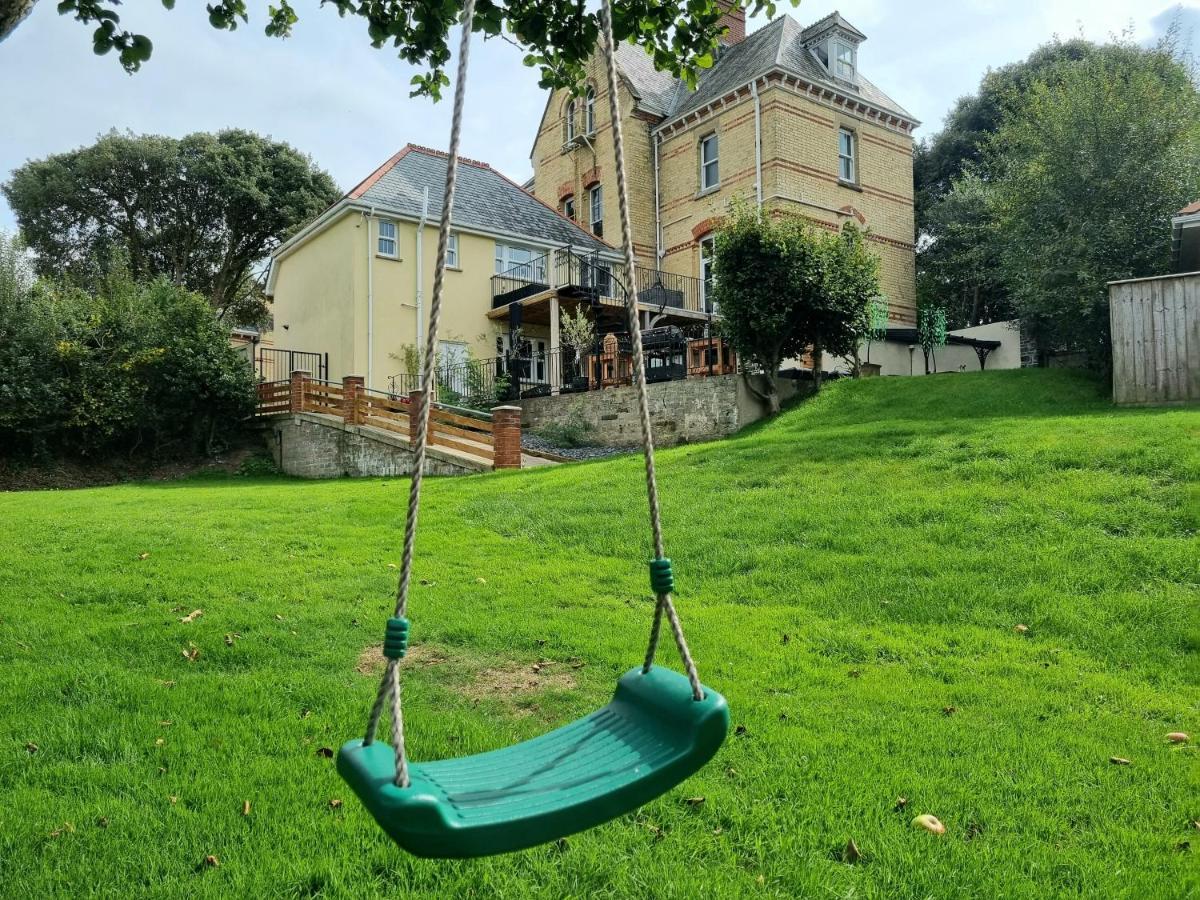 Exquisite 10 Bed Villa Hot Tub And Games Room Barnstaple Bagian luar foto